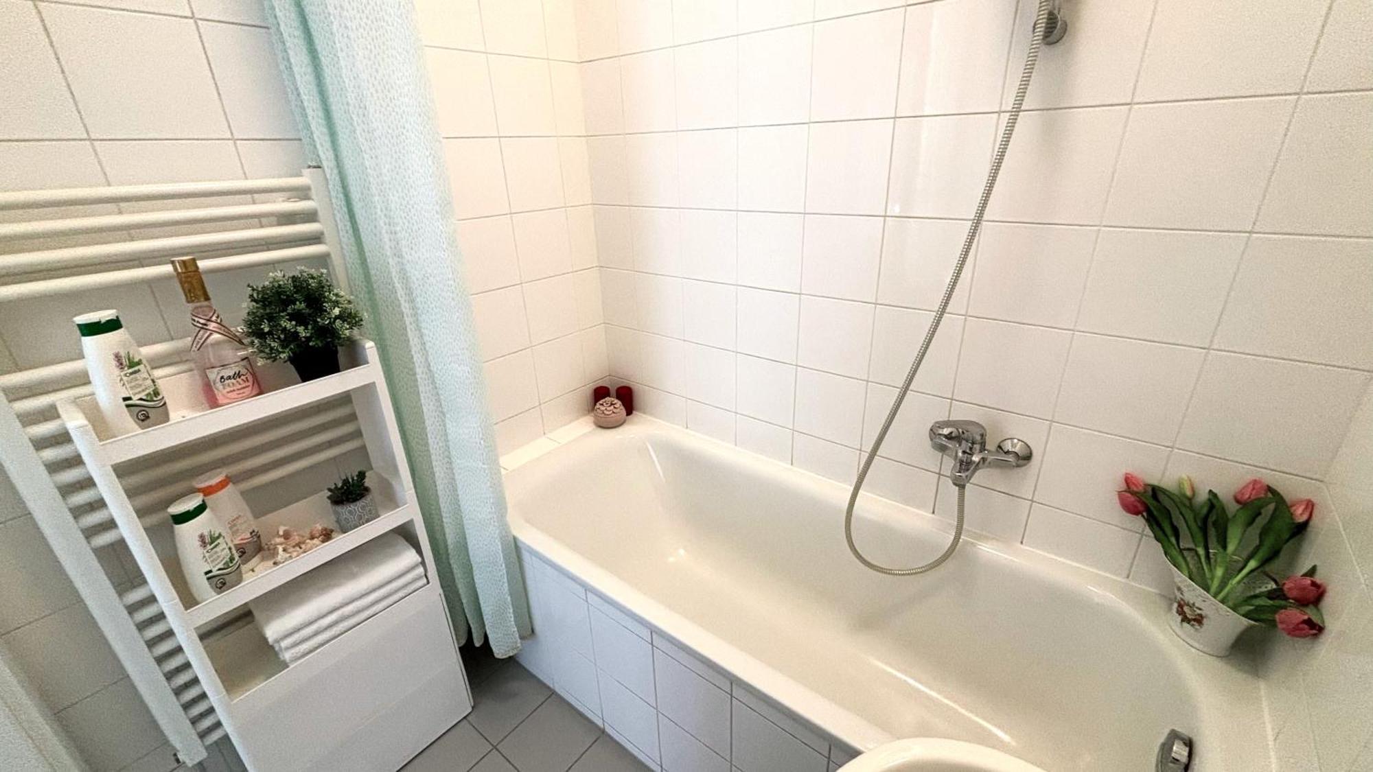 Central Mariahilfer Apartment 5 Min To The Schoenbrunn Palace And City Shopping Center 维也纳 外观 照片
